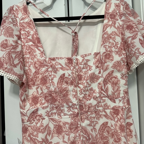 B Darlin Juniors Flutter Sleeve Floral Mini Summer Dress, Pink, Size 1/2 $69 NwT - Picture 11 of 16